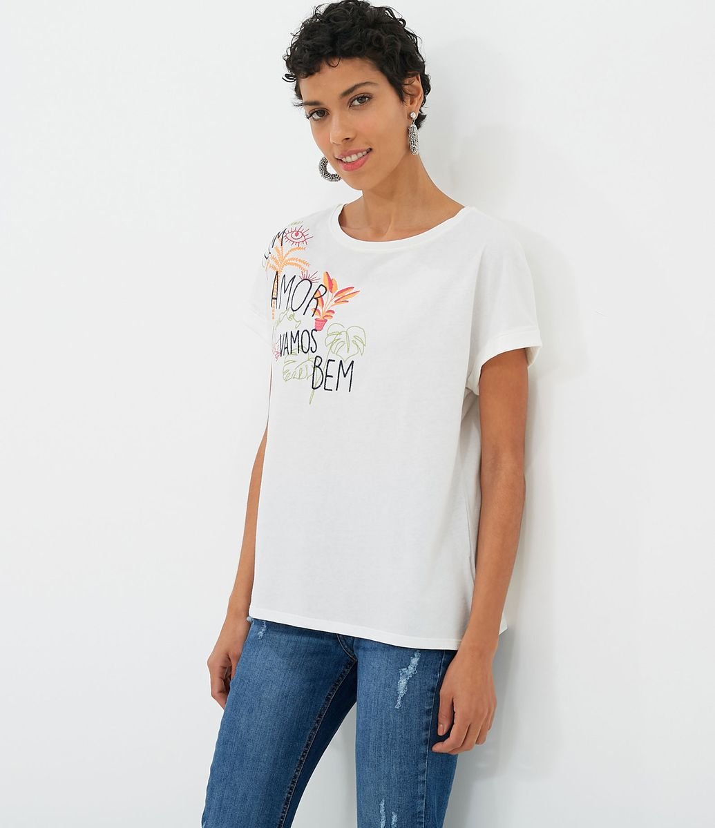 Blusa com Estampa Bordada Amor e Máscara de Tecido  é boa?