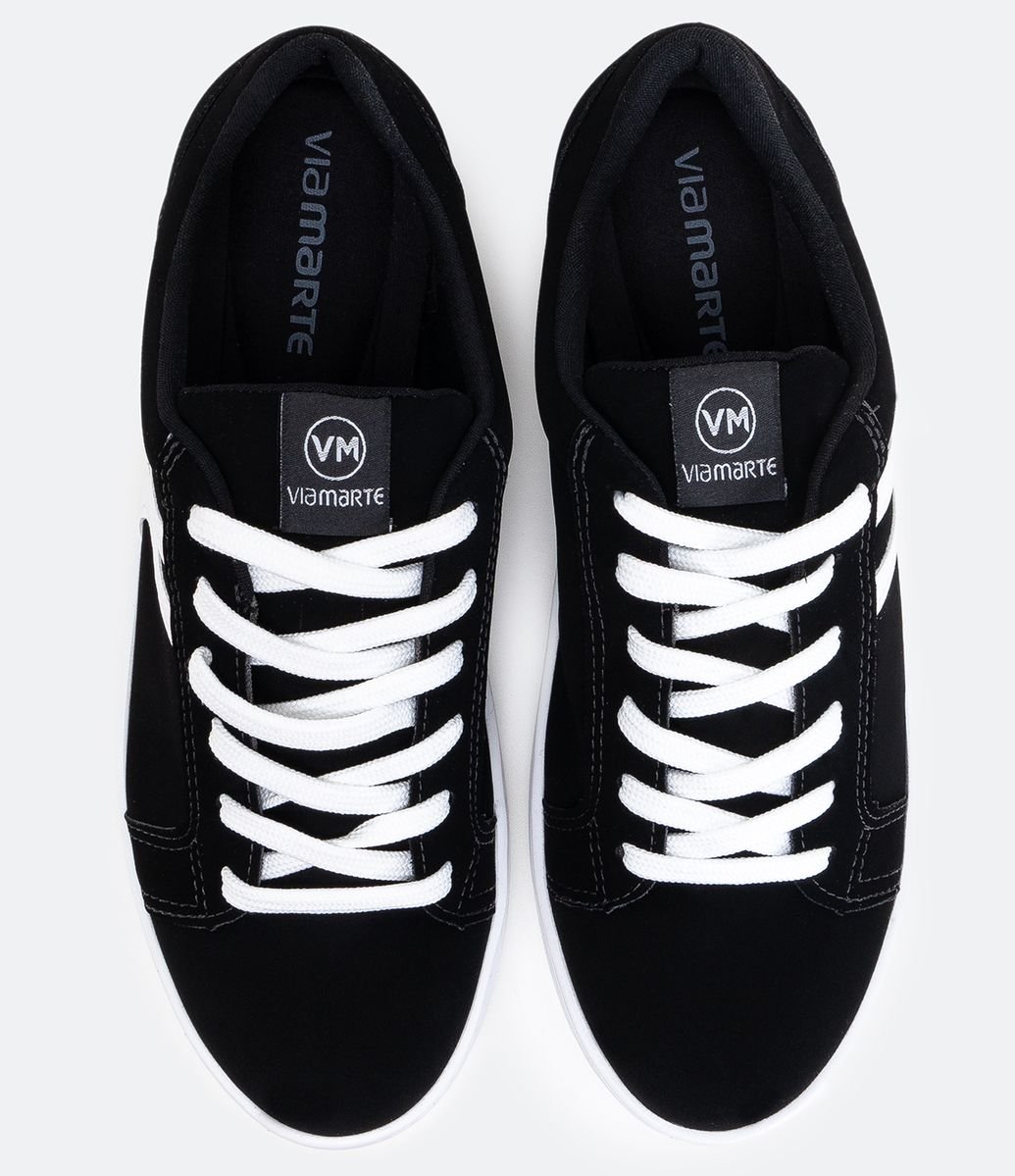 Tênis Feminino com Detalhe Lateral Via Marte Preto
