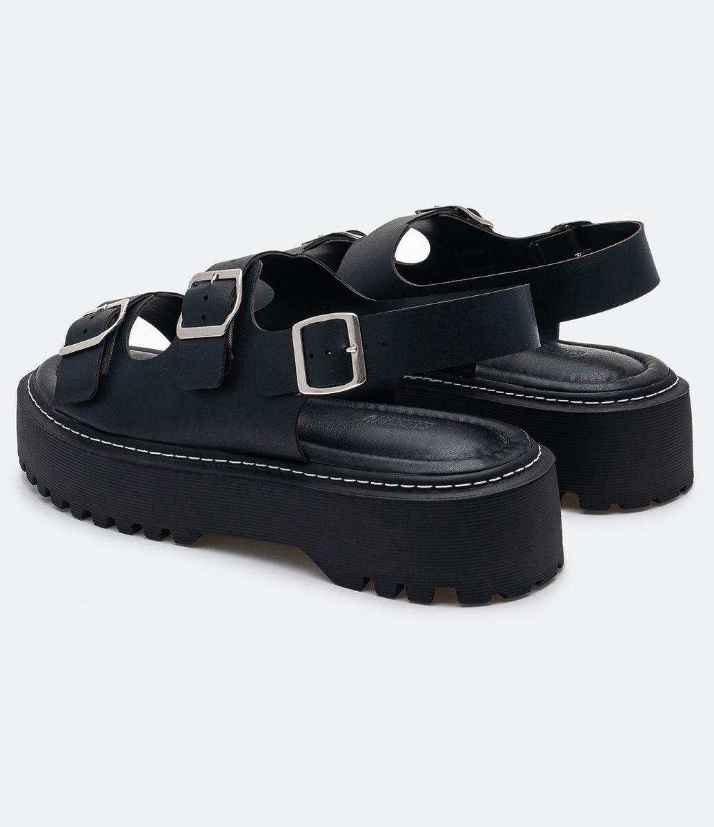 sandalia tratorada preta renner