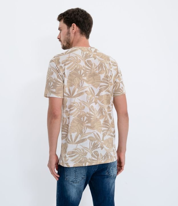 Camiseta Manga Curta com Estampa Flores | Marfinno | Bege | P