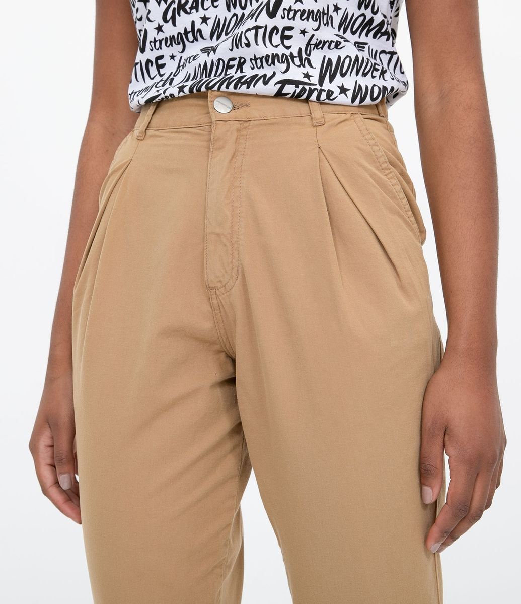 calça bege feminina renner