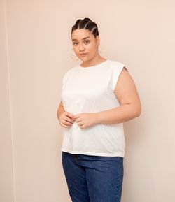 Blusa Lisa em Algodão com Ombreiras Curve & Plus Size