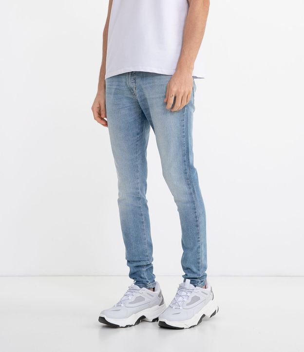 Calça Skinny Jeans com Bolsos - Cor: Azul - Tamanho: 36