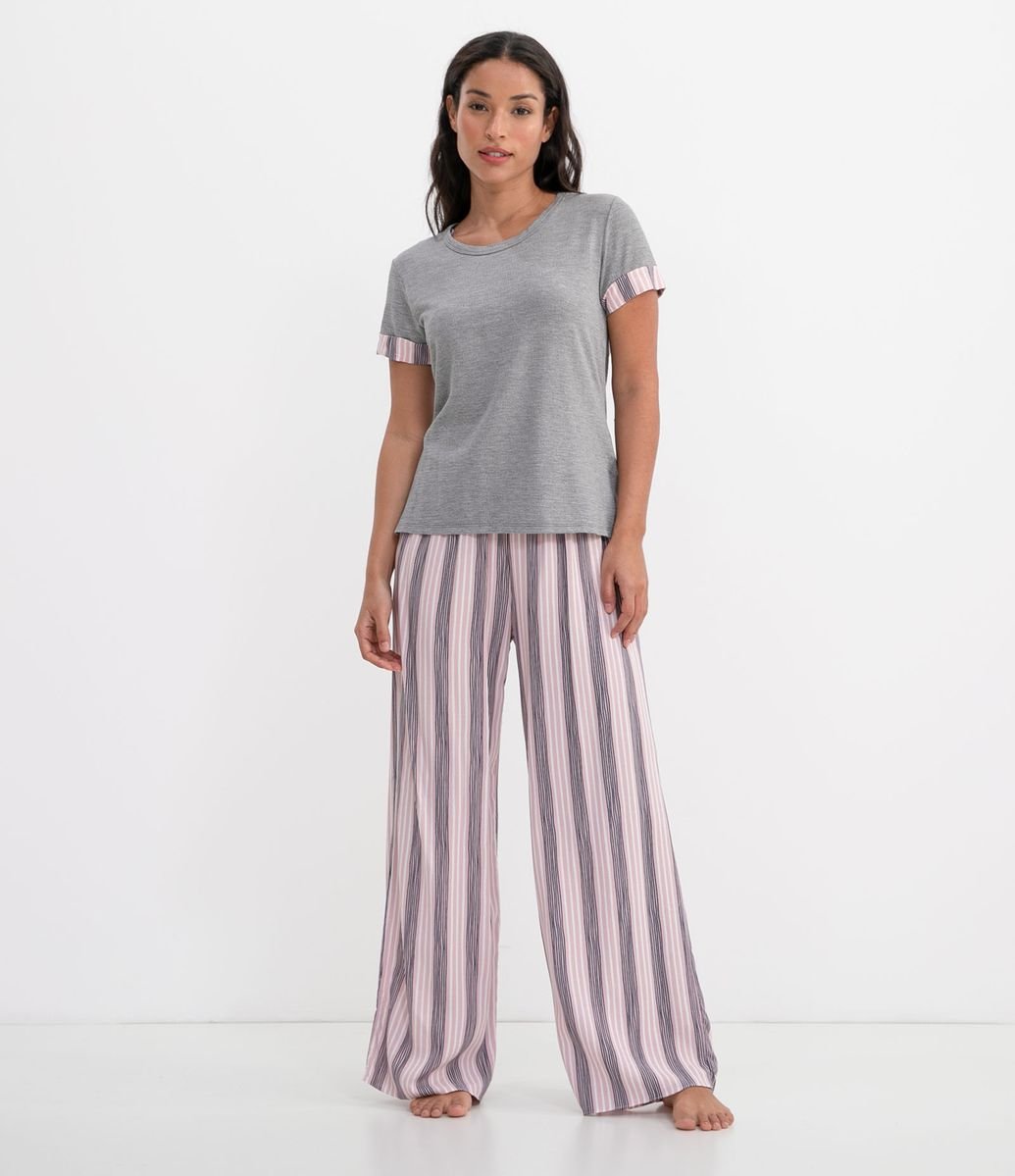 calça listrada curta