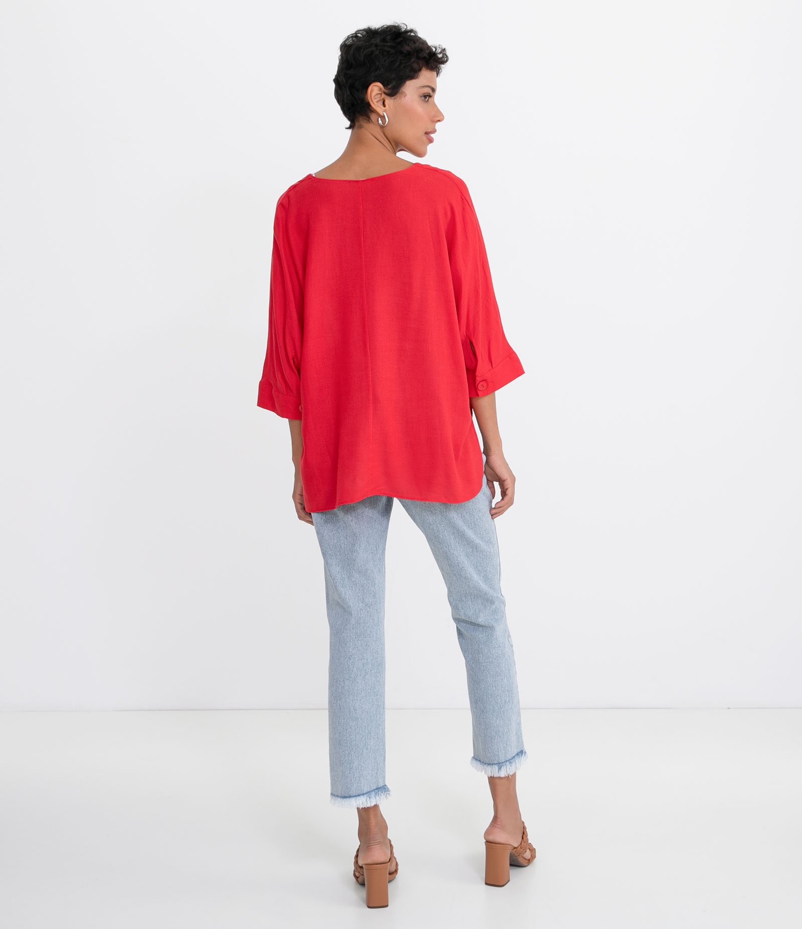 Blusa Decote V Manga 3/4 em Linho  Rosa 2