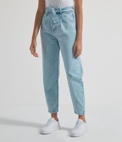 Calça Baggy Jeans Lisa com Cinto Faixa
