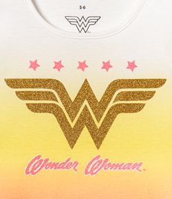 Blusa Infantil Estampa Mulher Maravilha - Tam 5 a 14 anos - Renner