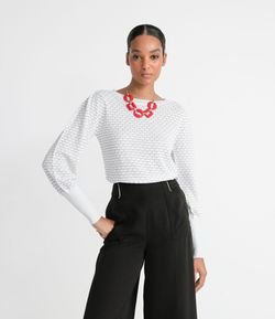 Blusa em Tricô Texturizada com Manga Longa Bufante
