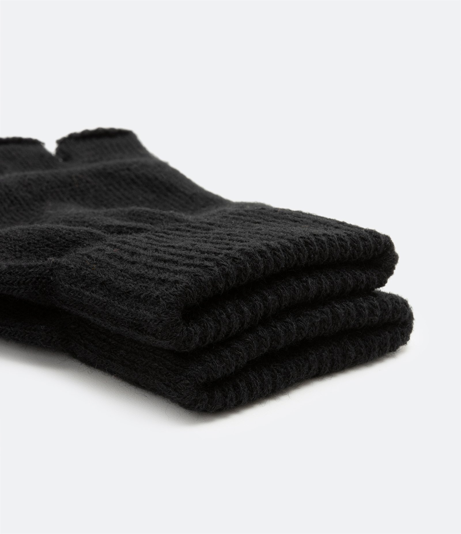 Luva Sem Dedo com Punho Canelado Preto 4