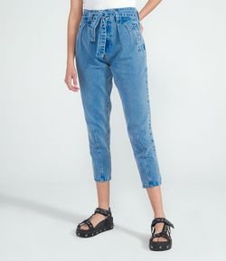 Calça Clochard em Jeans Liso com Cinto Faixa