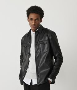 Jaqueta Slim em Material Sintético com Bolsos