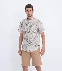 Camisa Masculina em Linho Estampa Folhas