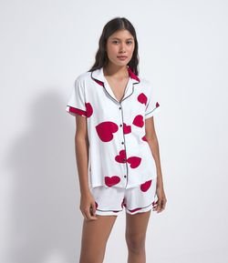 Pijama Americano Manga Curta Estampa Corações com Bolso e Short
