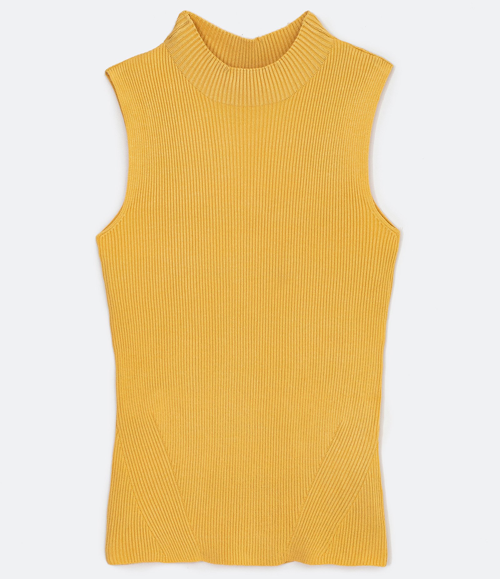 Blusa Regata em Tricô Canelada com Gola Halter e Alça Larga Amarelo 5