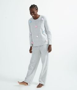 Pijama Blusa Manga Longa e Calça em Fleece com Pompons Aplicados
