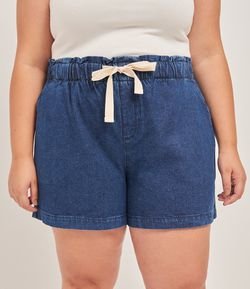 Short Liso Jeans com Amarração na Cintura Curve & Plus Size