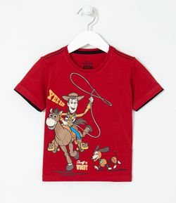 Camiseta Infantil Estampa Woody e o Bala Toy Story - Tam 1 a 5 anos