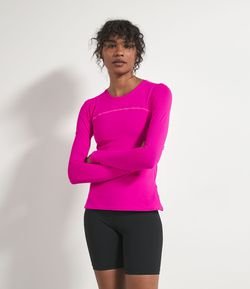 Camiseta Esportiva em Microfibra com Recorte e Proteção UV