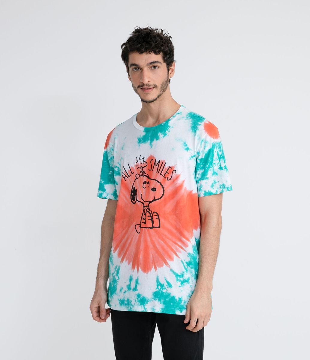camiseta snoopy renner arco iris