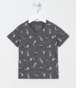 Camiseta Infantil Estampa Dino Esqueletos - Tam 1 a 5 anos