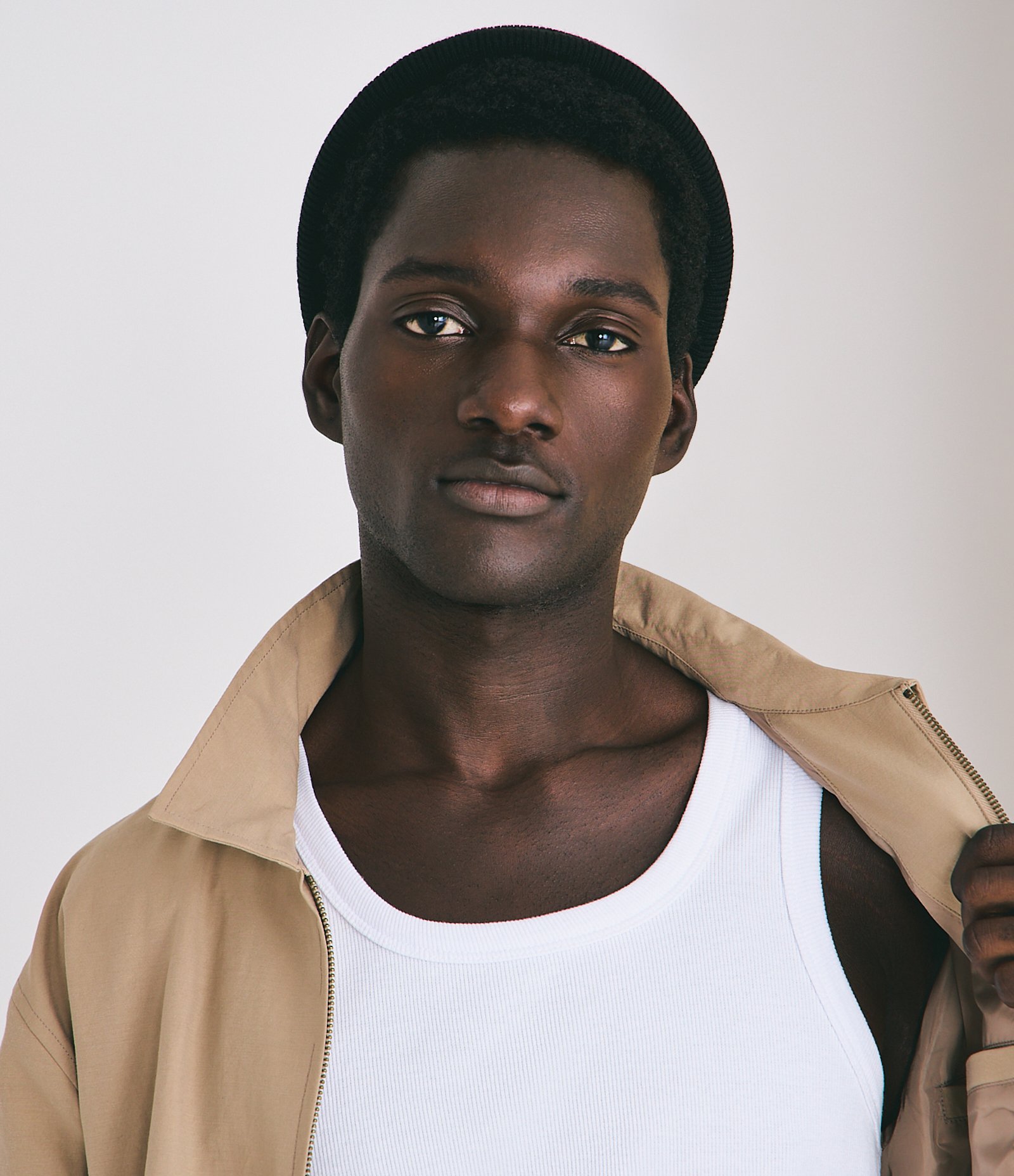 Regata Regular Básica em Ribana de Algodão Branco 1