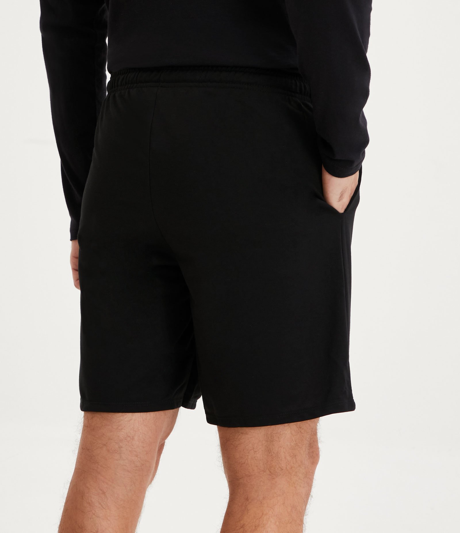Bermuda de Pijama em Poliviscose com Cós Elástico e Bolso Preto 2