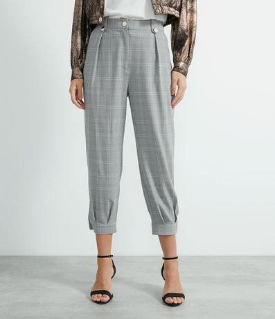 Menor preço em Calça Baggy Xadrez com Pregas e Botões 