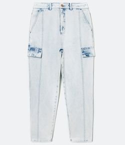 Calça Cargo em Jeans Delavê com Costuras Evidentes