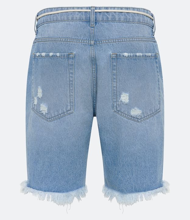 Bermuda Slim Jeans com Rasgos Destroyed e Barra Desfiada Azul Claro 6