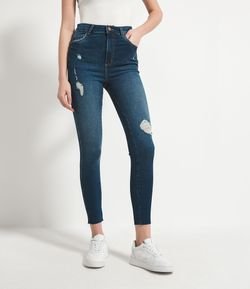 Calça Skinny Jeans Lisa com Puídos