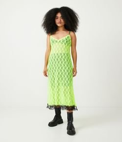 Vestido Midi com Alças Finas e Rendas Florais