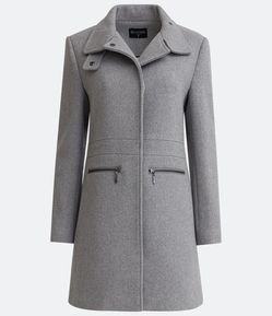 Casaco Alongado com Abotoamento Frontal e Zíper nos Bolsos