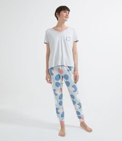 Pijama Blusa Manga Curta e Calça em Viscolycra Estampado