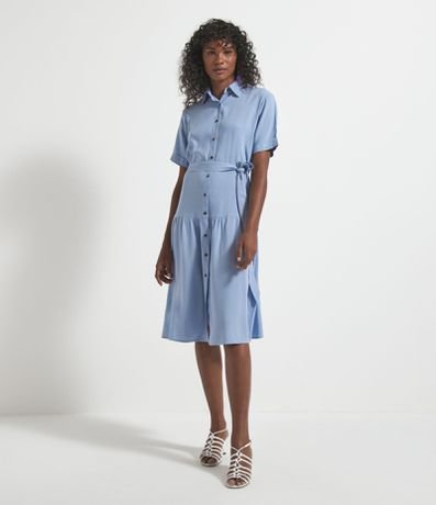 Vestido Midi Chemise em Viscolinho com Cinto Faixa e Babado na Saia Menor preço em Vestido Midi Chemise em Viscolinho com Cinto Faixa e Babado na Saia
