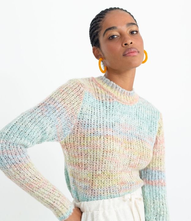 Suéter en Tejido de Punto con Cuello Alto en Degradado Multicolores 5