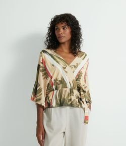 Blusa Manga Ampla em Viscose Estampa Folhagens