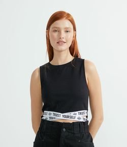 Blusa Cropped com Faixas Personalizadas em X na Barra