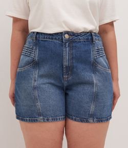 Short Mom Jeans com Detalhe de Pregas Curve & Plus Size