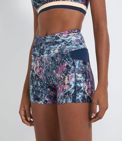 Bermuda Curta Esportiva em Poliamida com Estampa de Respingos e Bolsos Laterais