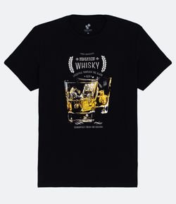 Camiseta Manga Curta em Algodão Estampa Whisky
