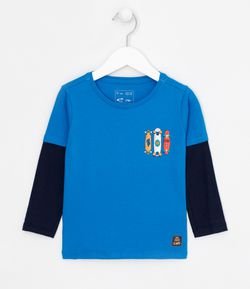 Camiseta Infantil Estampa de Skates - Tam 1 a 5 anos