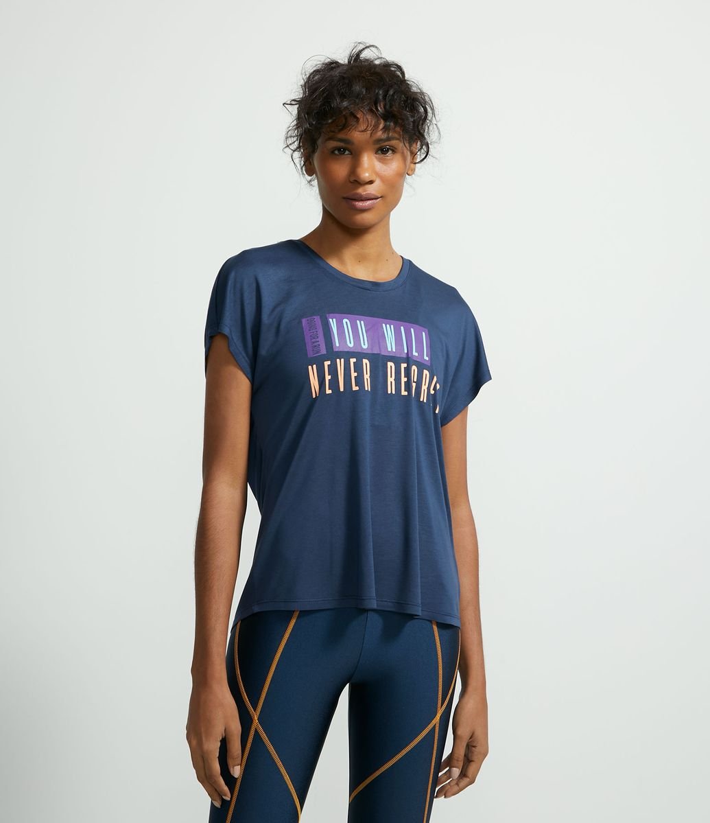 Camiseta Esportiva em Viscose Sem Cava Estampa Frase é boa?