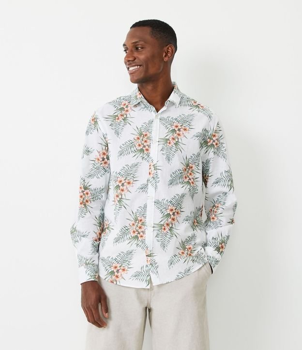 Camisa Comfort em Linho com Estampa de Folhagens e Flores - Cor: Branco - Tamanho: P