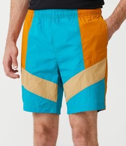 Bermuda em Poliamida com Bloco de Cores