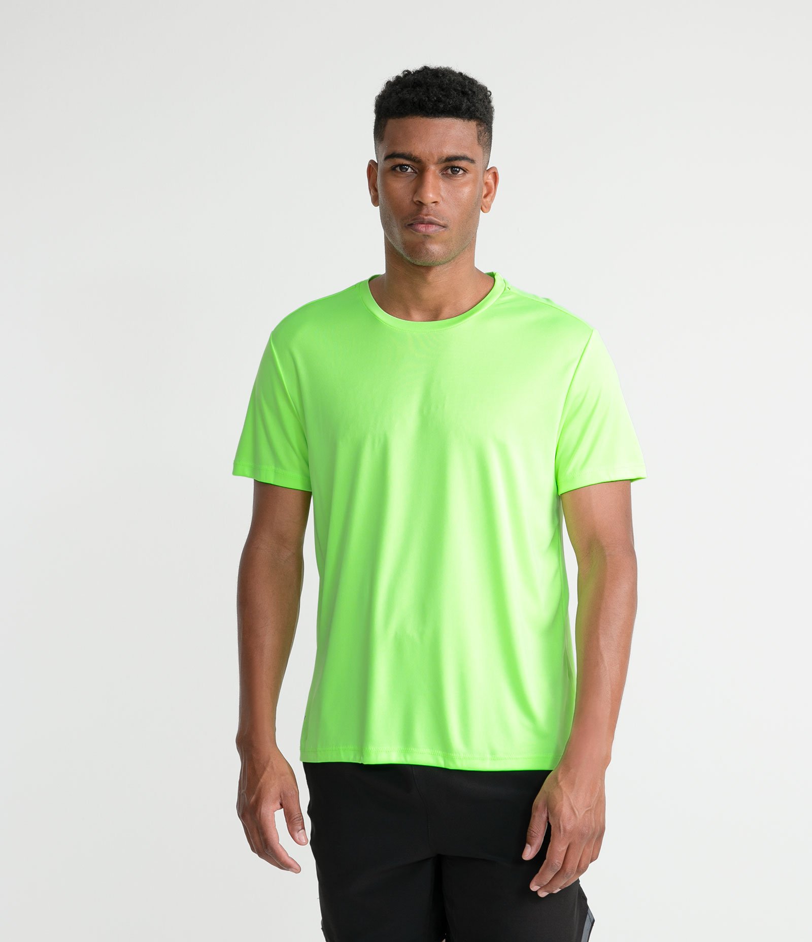 Camiseta Esportiva Básica em Tecnologia Dry com Manga Curta 1