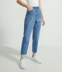 Calça Mom Jeans com Cós Elástico e Botões Frontais