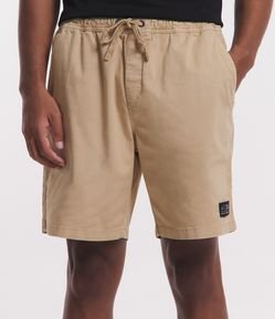 Bermuda em Sarja com Cós Elástico e Amarração