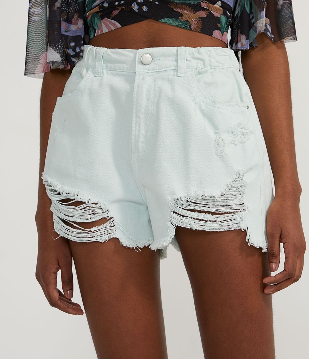 Short Mom em Sarja com Cós Elástico e Puídos Menor preço em Short Mom em Sarja com Cós Elástico e Puídos