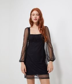 Vestido Curto em Tule com Textura Poá e Mangas Transparentes