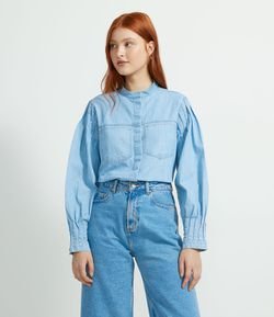 Camisa Manga Bufante em Jeans com Bolsos Frontais